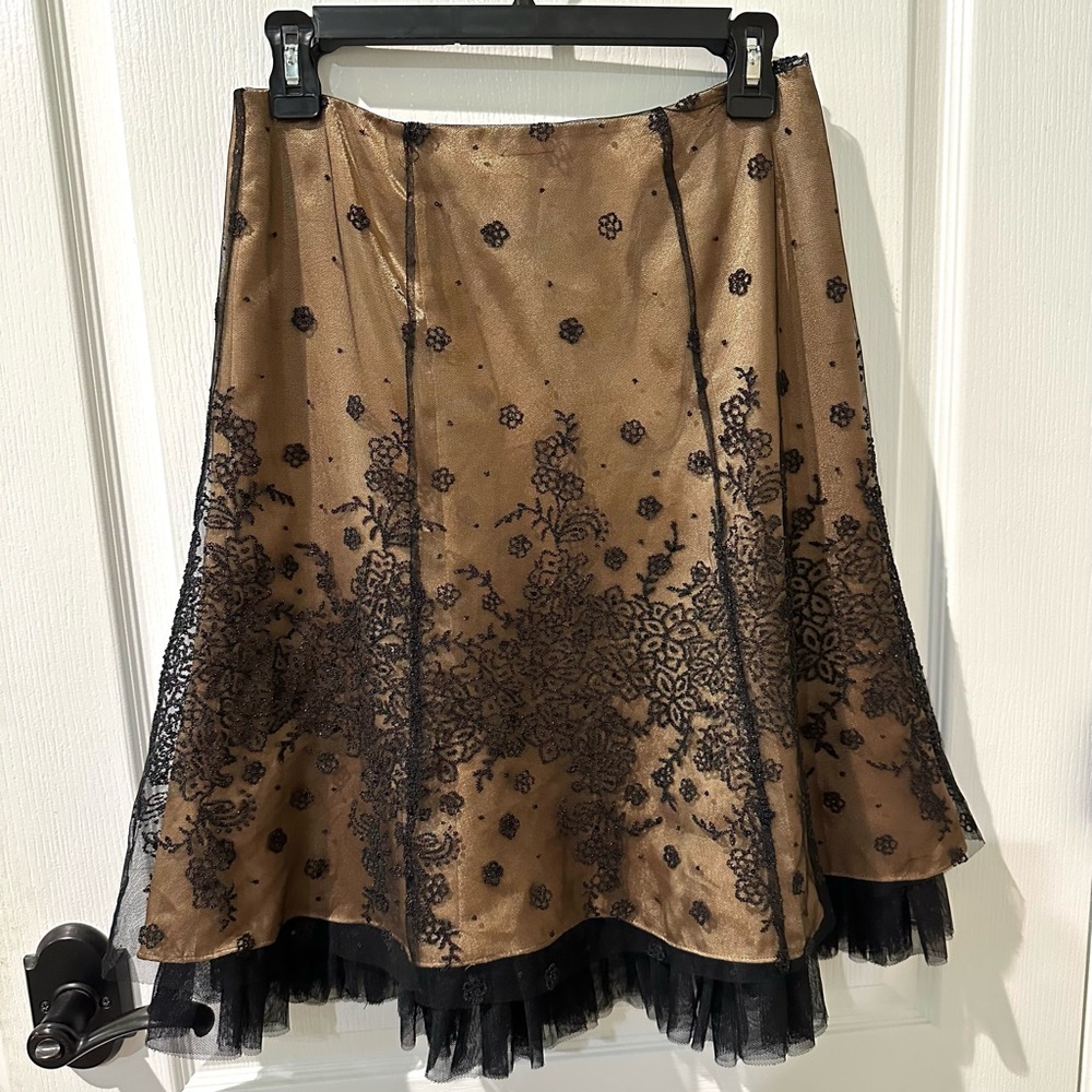 Adrianna Papell Women's Gold and Black Sequined Ruffle Tulle Overlay Skirt